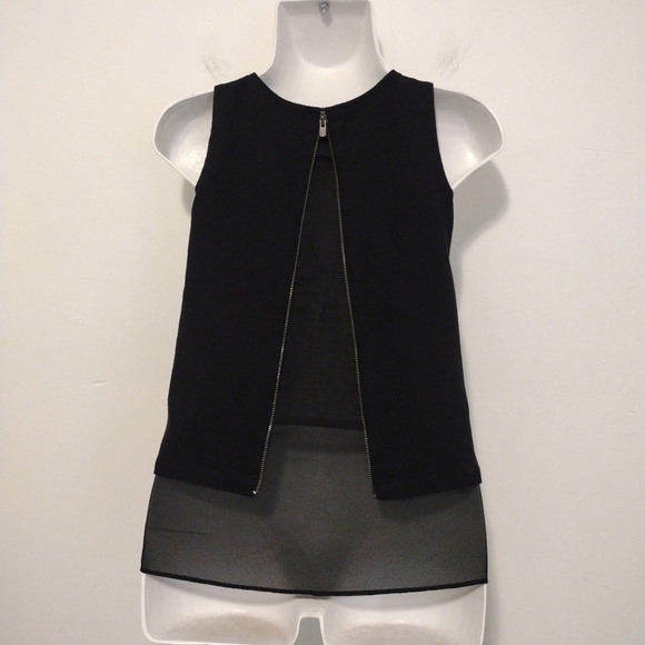 Banana Republic Factory - Sleeveless Texture Over Sheer Zipped Top - Picture 10 of 16